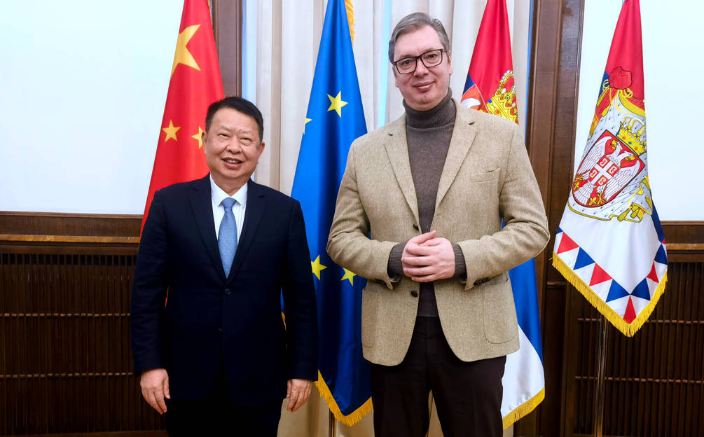 塞尔维亚总统武契奇会见星空网官方站入口-星空online(中国)董事长陈景河