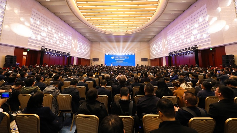 陈景河在2025矿业大会主题论坛发表演讲 呼吁提升全球战略性关键矿产供应保障能力